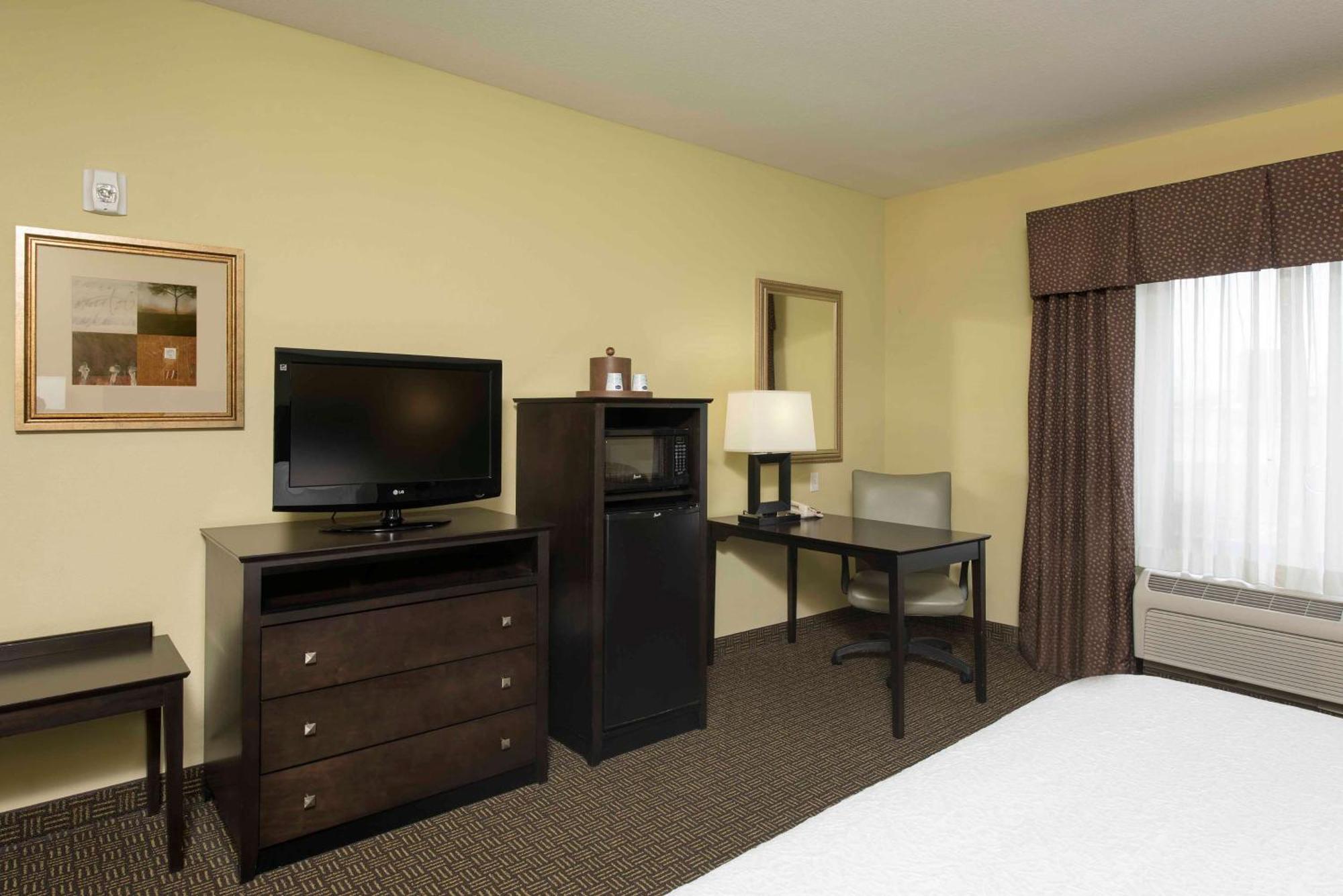 Hampton & Hotel Danville
