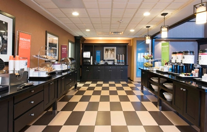 Hampton & Hotel Danville